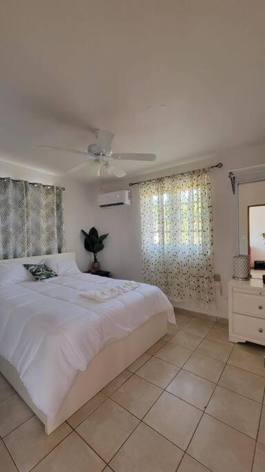 Playa Y Campo Getaway Apartment Isabela Luaran gambar