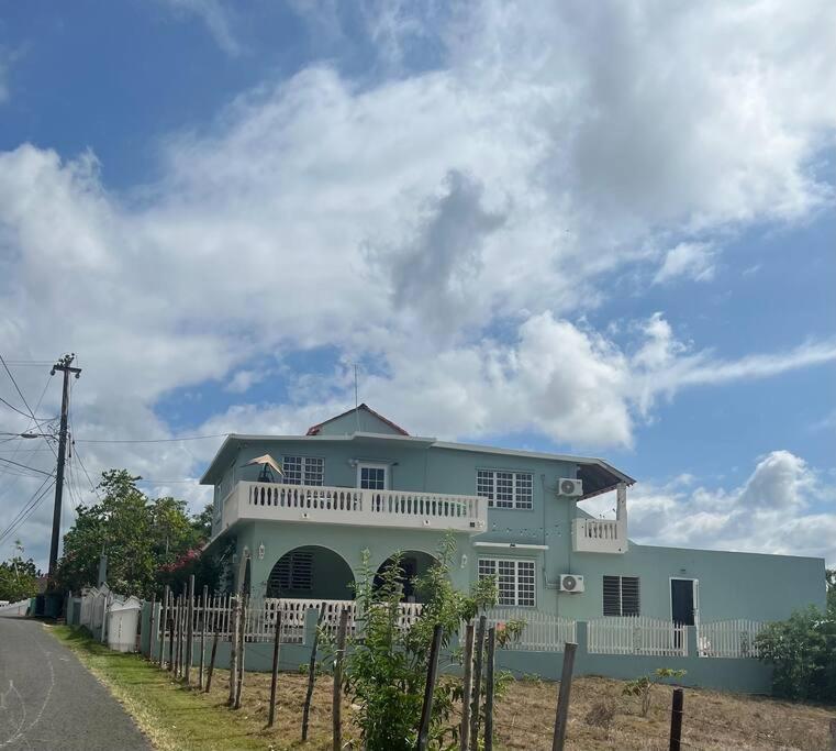 Playa Y Campo Getaway Apartment Isabela Luaran gambar